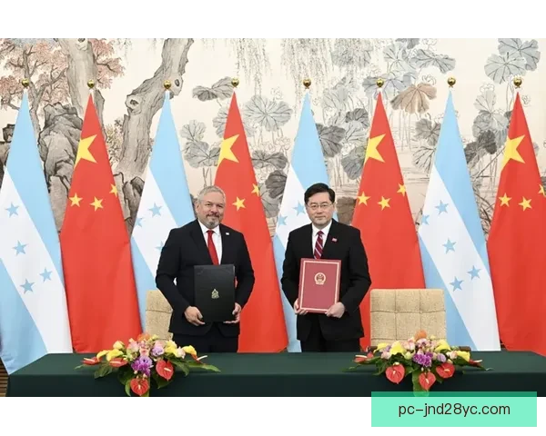 佩哈亚克战平马哈拉双方互交白卷力争晋级表现分析